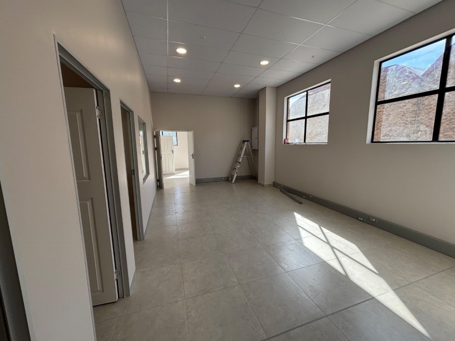 To Let commercial Property for Rent in Montague Gardens Western Cape